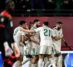 职业选手的环境适应：从空调温度到椅子高度如何影响长时间竞技。（从空调到座椅：环境设置如何影响职业选手的长时竞技表现）